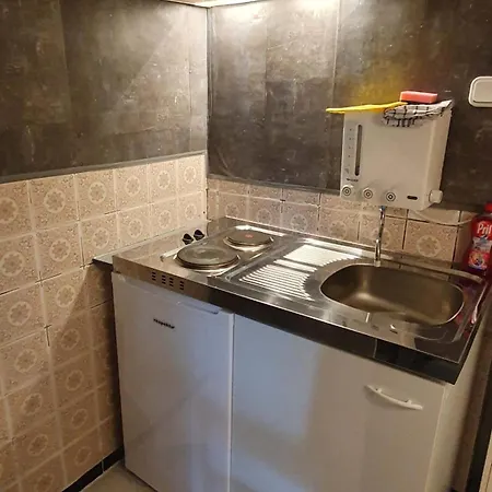 Mit Eigenem Eingang Im Zentrum Von