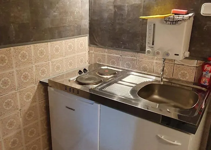 Mit Eigenem Eingang Im Zentrum Von